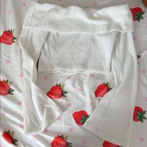 White Off-Shoulder top XS